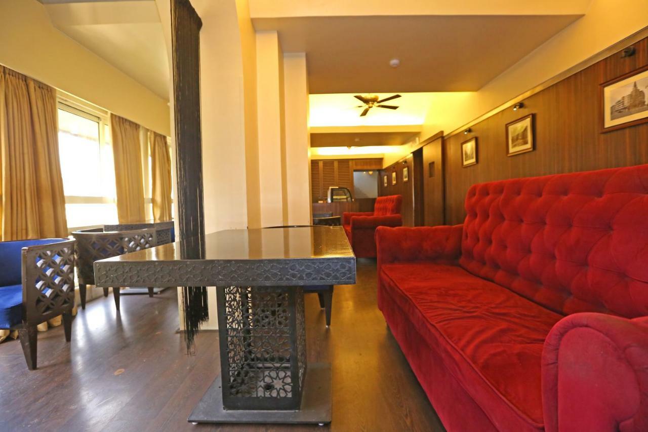 Gulf Hotel Mumbai Bagian luar foto